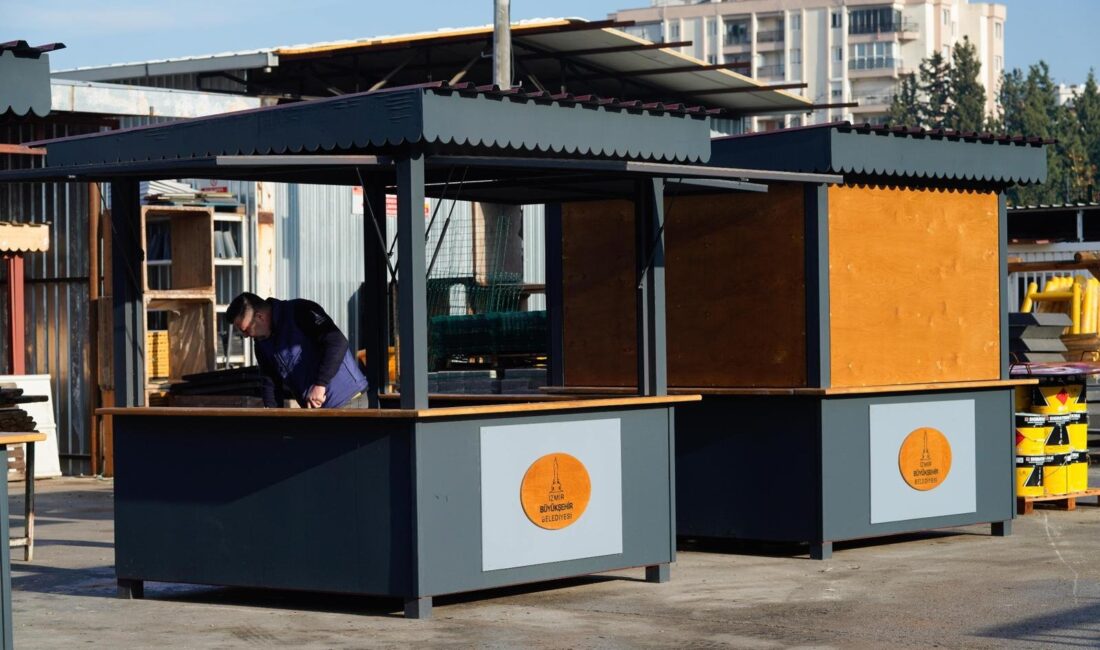 İzmir Büyükşehir Belediyesi, Karşıyaka sahil bandında mısır ve kestane satan