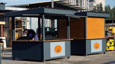 İzmir Büyükşehir Belediyesi, Karşıyaka sahil bandında mısır ve kestane satan