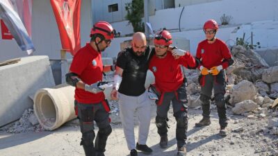 Afetlere karşı dirençli kent hedefiyle çalışmalarını sürdüren Karşıyaka Belediyesi, son