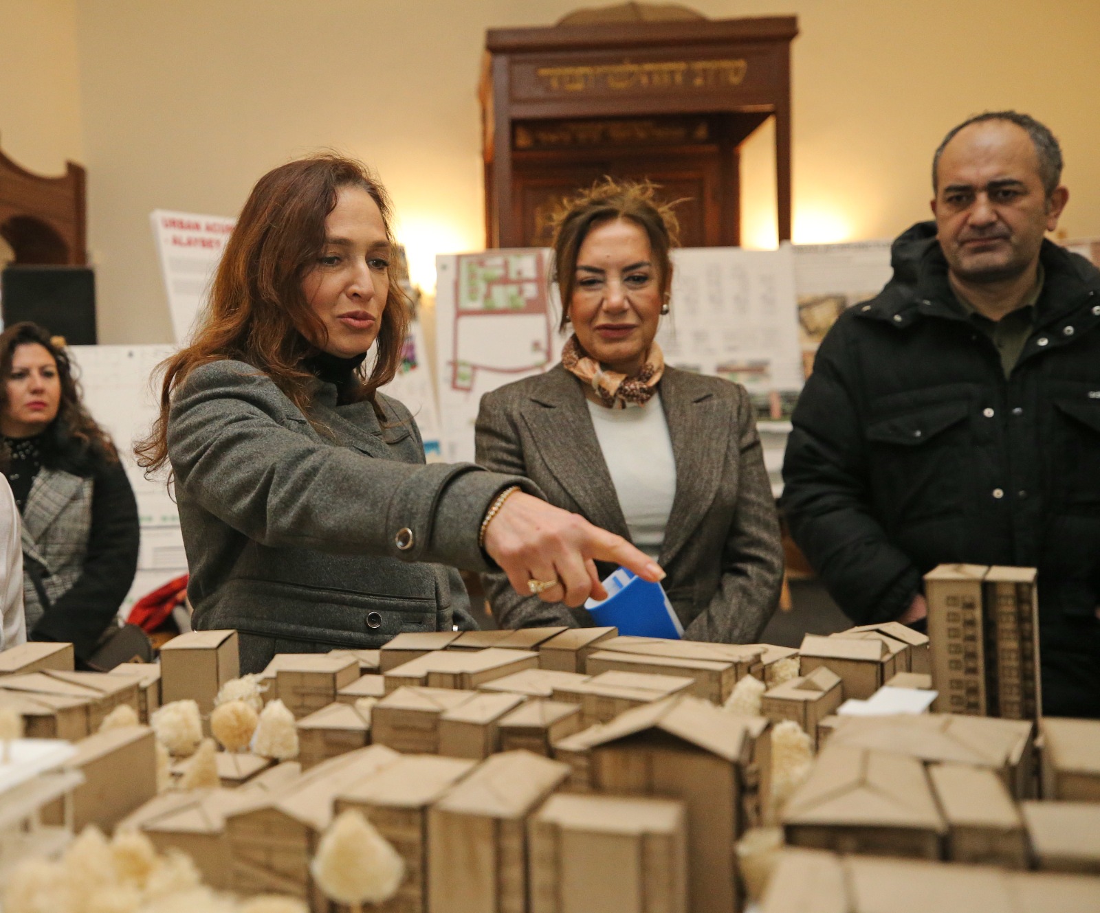 Karşıyaka Belediyesi ile İzmir Ekonomi Üniversitesi arasında imzalanan protokol kapsamında,