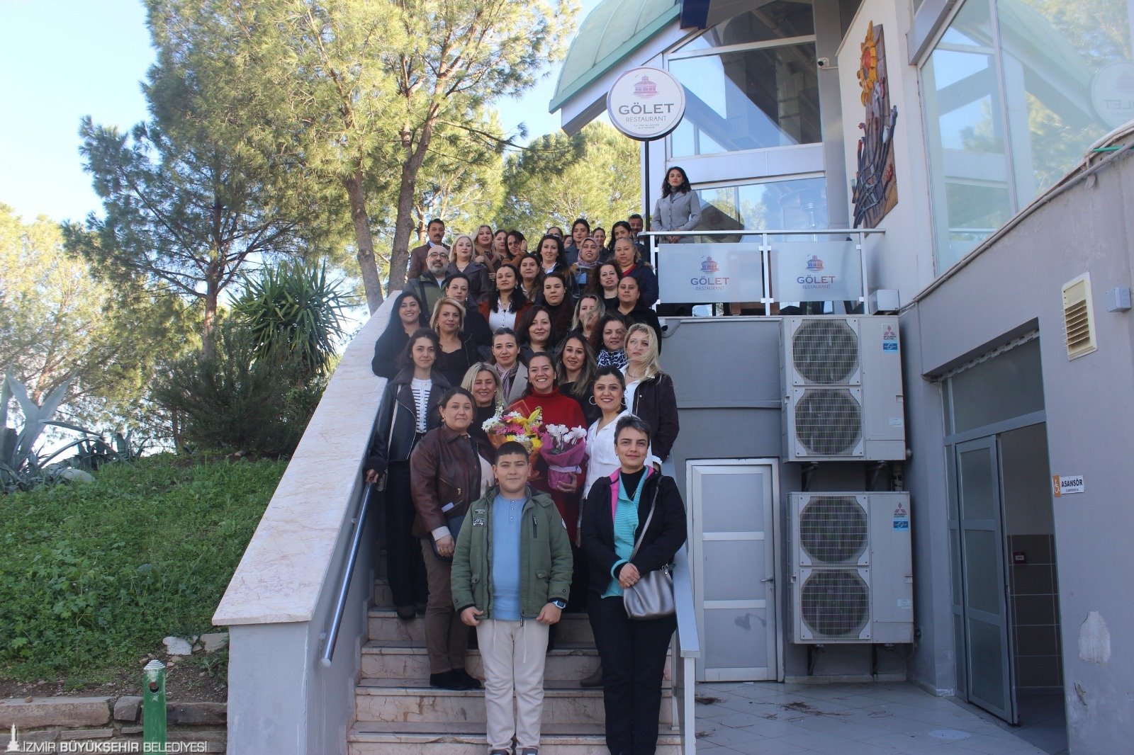 Büyükşehir’den okul aile birliklerine güçlü destek 4 Büyükşehir’den okul aile birliklerine güçlü destek