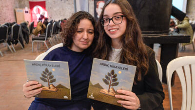 Doğanın en gizemli ortaklığı, İzmirli gençlerin kaleminde can buldu. Engelli