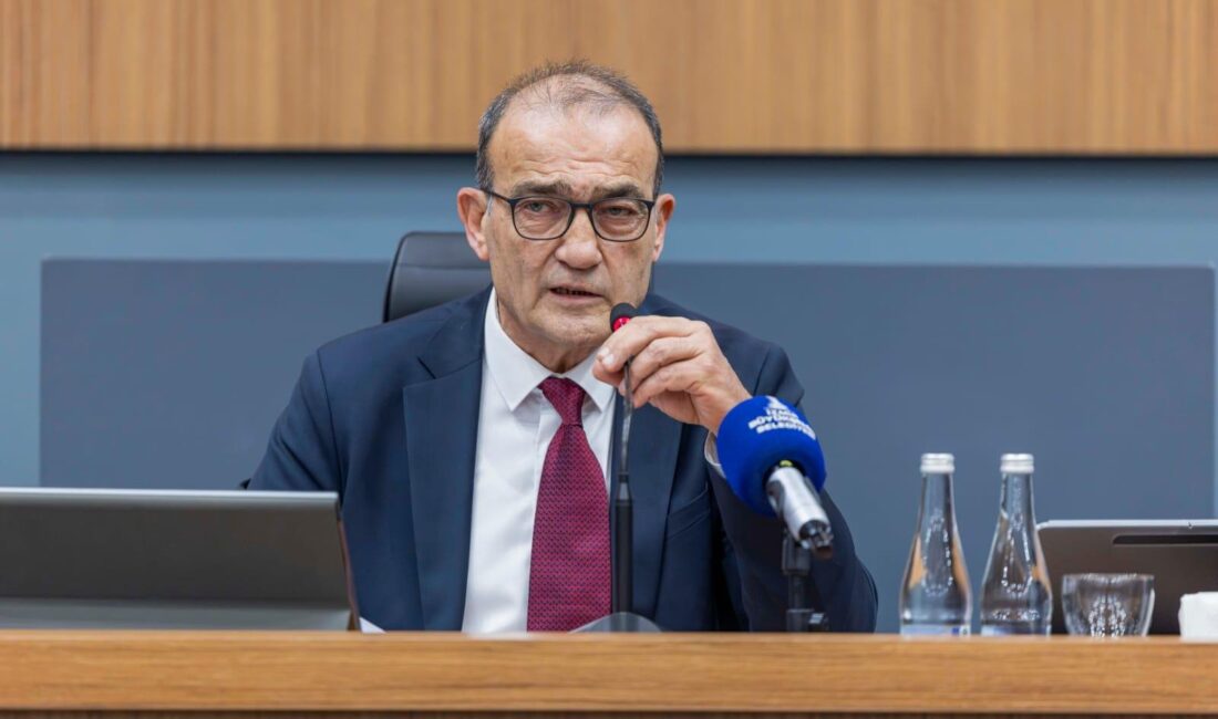 İzmir Büyükşehir Belediye Meclisi, yıllardır atıl durumda kalan Basmane Çukuru