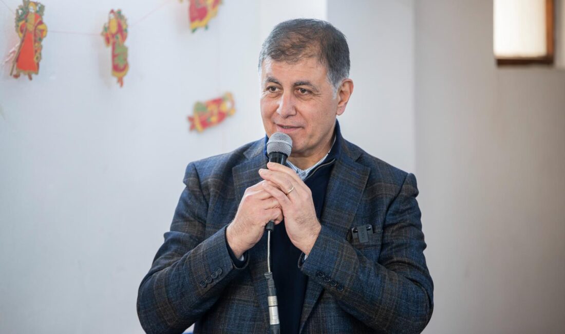 İzmir Büyükşehir Belediyesi ile Karşıyaka Belediyesi’nin aynı gün ve saatlerde