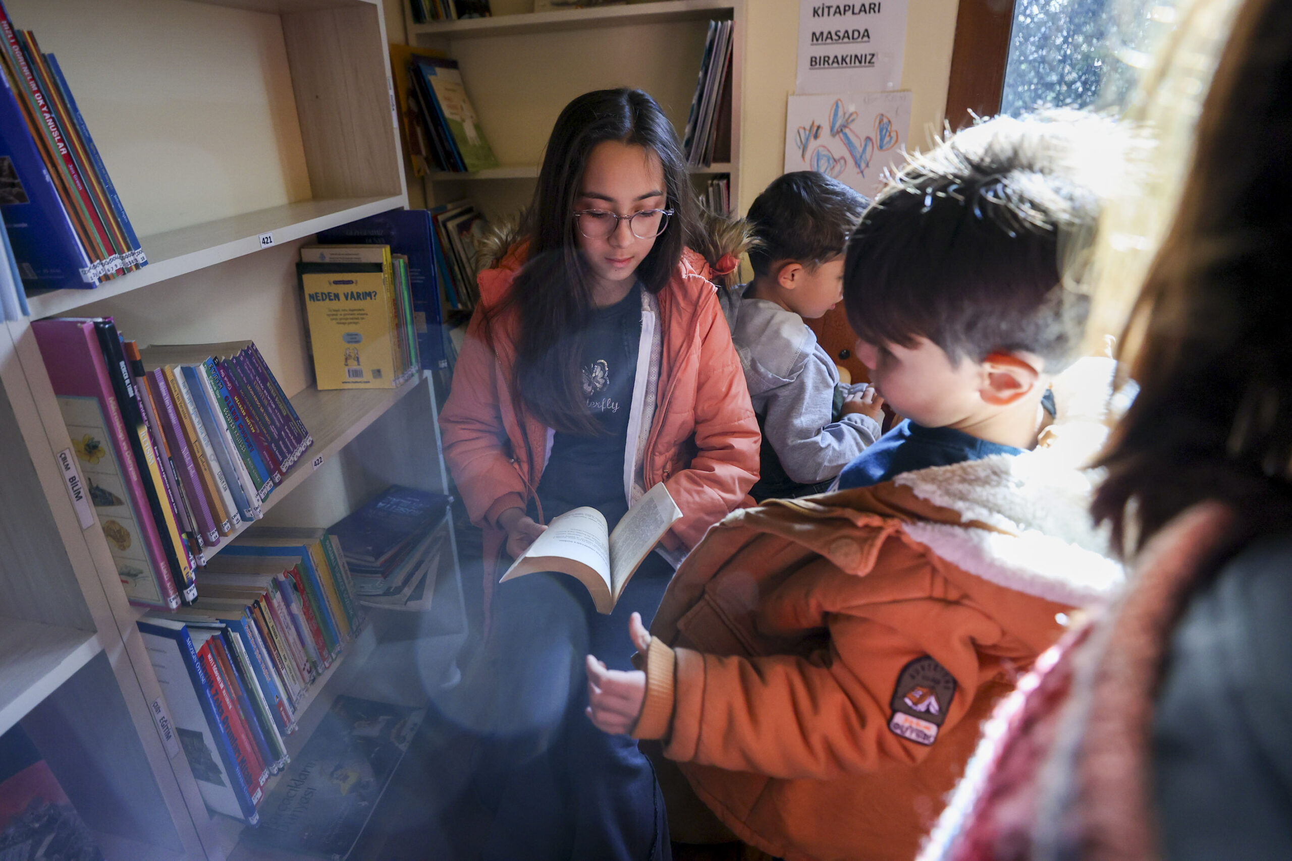Buca Belediyesi, sömestr tatilinde Belenbaşı’nın minik sakinlerini Ernest Balladur Köşkü’nde
