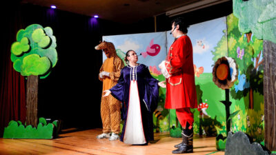 Bornova Belediyesi, sömestr tatiline özel tiyatro maratonunu Mevlana Toplum ve