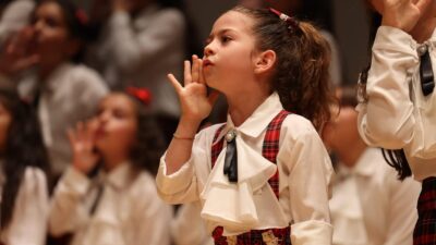 Müzik dünyasının gözü İzmir’e çevrildi. Türk ve dünya koro repertuvarının