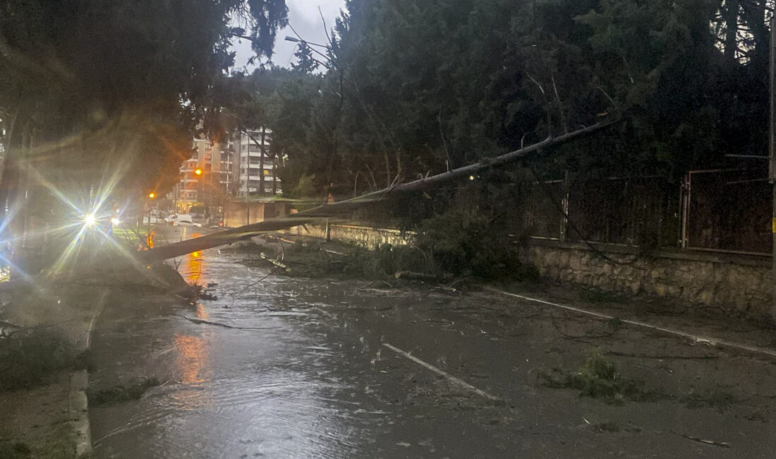 Meteoroloji uyardı, Buca teyakkuza geçti. Buca Belediye Başkanı Görkem Duman,