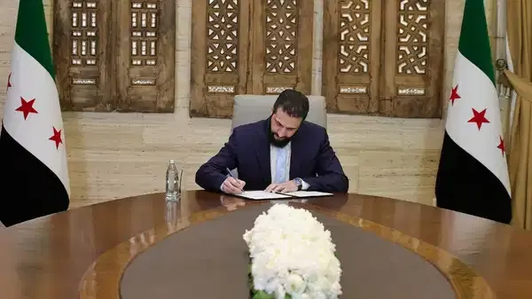 Suriye’de yönetimi devralan Ahmed el-Şara liderliğindeki Şam yönetimi ile SDG