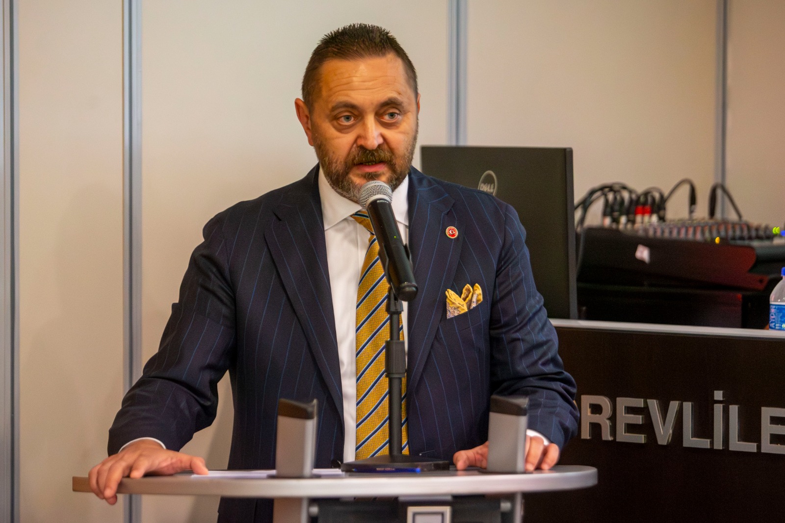 AK Parti Karşıyaka Belediye Meclis Üyesi ve Grup Başkanvekili Hasan