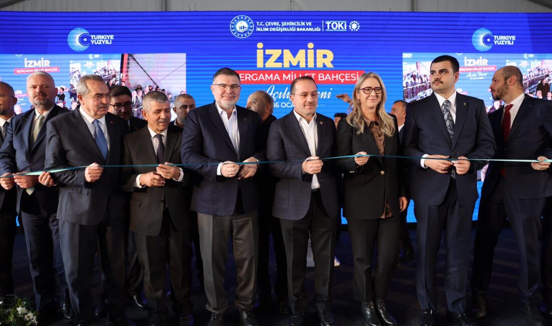 İzmir’in tarihi ilçesi Bergama, eski stadyum alanının dönüştürülmesiyle 63 bin