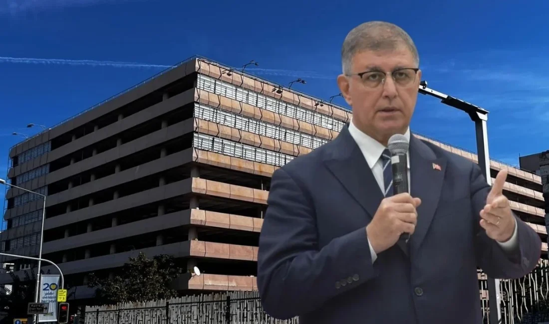 İzmir Büyükşehir Belediye Başkanı Dr. Cemil Tugay, Çankaya Katlı Otoparkı’nın