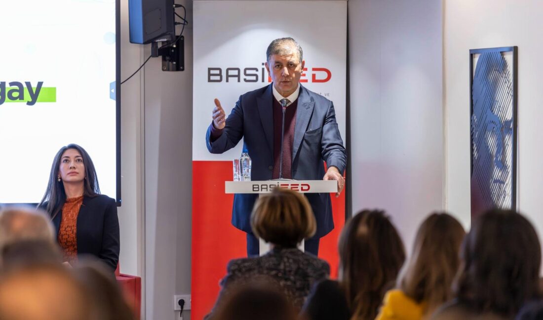 İzmir Büyükşehir Belediye Başkanı Dr. Cemil Tugay, kentin enerji güvenliğinin