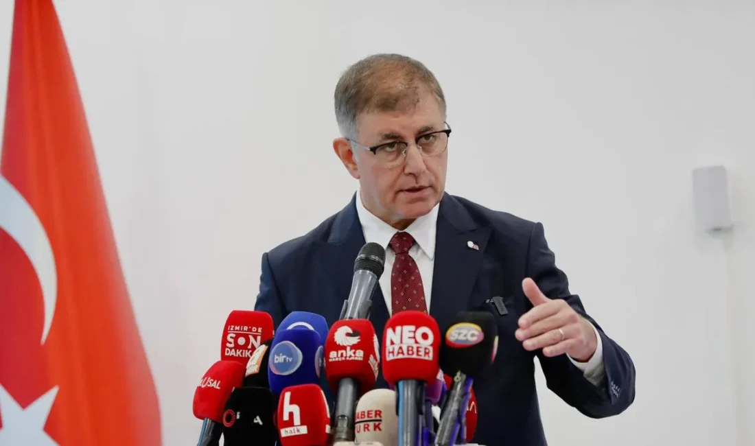 "Vatandaşa verilen taahhütler yerine getirilmedi, binalar yapılmadı, paralarla araba alındı..."