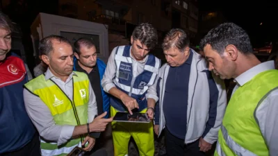 Son yılların en şiddetli yağışı İzmir'i vurdu. Manda, Meles ve