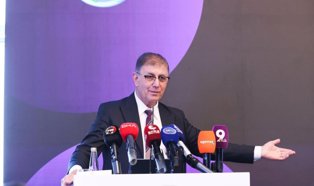 İzmir’de kamu, iş dünyası, akademi ve sivil toplumun temsilcileri, iklim