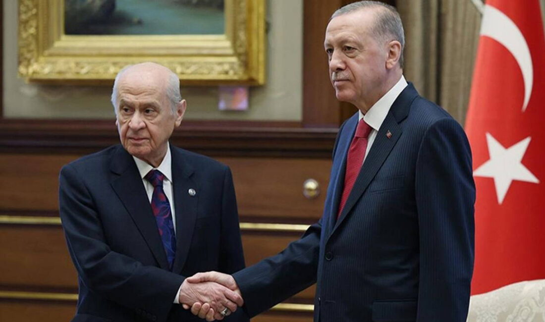 Cumhurbaşkanı Erdoğan, MHP Lideri Devlet Bahçeli'yi bugün Beştepe'de kabul edecek.