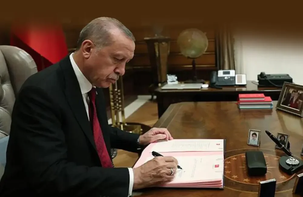 Cumhurbaşkanı imzasıyla yayımlanan kararlara göre, yol, hastane, OSB ve turizm