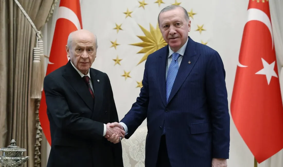 Cumhurbaşkanı Recep Tayyip Erdoğan, MHP Lideri Devlet Bahçeli’yi Cumhurbaşkanlığı Külliyesi’nde