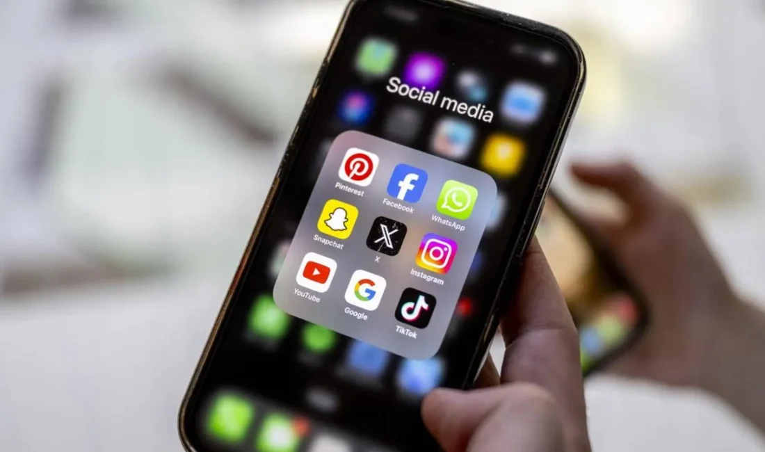 Tüketicileri yasa dışı kumar sitelerine yönlendiren 15 dev hesap engellendi.