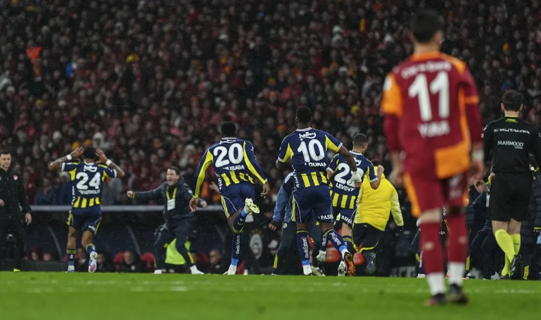 Galatasaray, 2025 Turkcell Süper Kupa finalinde ezeli rakibi Fenerbahçe’ye 2-0