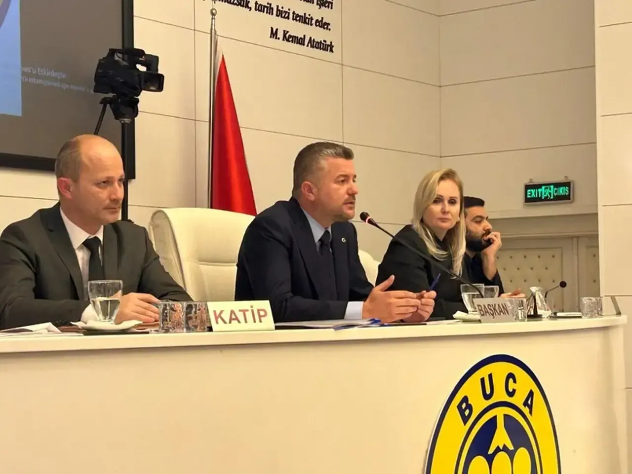 Buca’nın yeni yılına damga vuran hamle! Başkan Görkem Duman, belediye