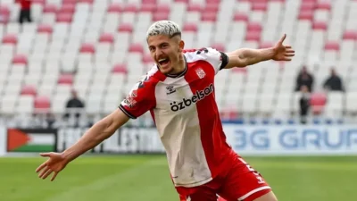 Süper Lig’de ara transfer dönemine hızlı giren Göztepe, kadrosunu güçlendirme