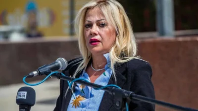 İzmir Gazeteciler Cemiyeti (İGC) Başkanı Dilek Gappi, CHP’nin İzmir’de düzenlediği