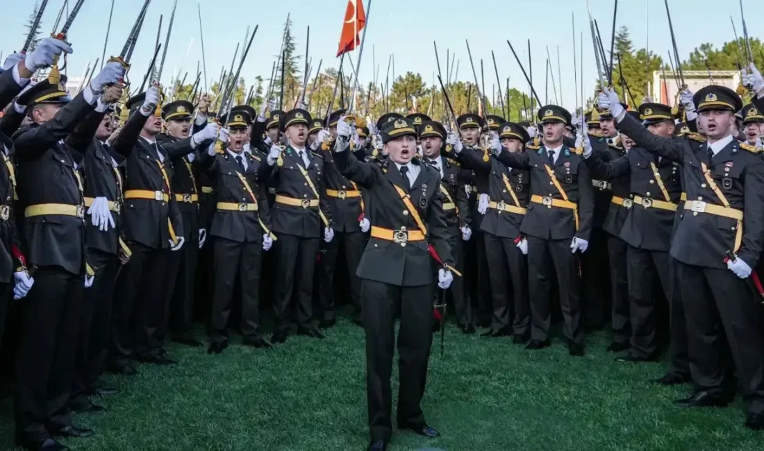 MSB'nin ihraç kararına mahkeme "dur" dedi. İhraç edilen beş teğmenden