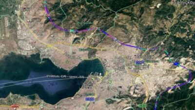 İzmir Büyükşehir Belediye Başkanı Dr. Cemil Tugay, kentin trafik sorununa