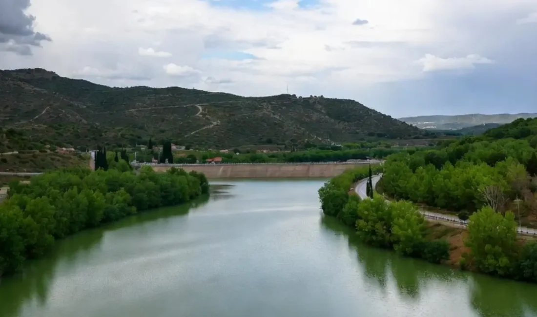 İZSU güncel verileri paylaştı! Alaçatı Kutlu Aktaş Barajı adeta küllerinden