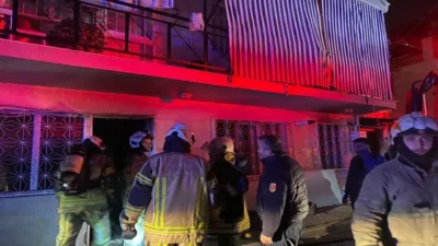 Göksu Mahallesi'ndeki yangında down sendromlu Eymen kurtarılamadı. Annenin feryatları sokağı