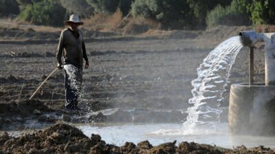 İzmir’in altı delik deşik! Başkan Tugay, 360 bin kaçak kuyu