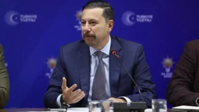 İzmir'in uzun süredir çözüm bekleyen katı atık krizinde, merkezi idare