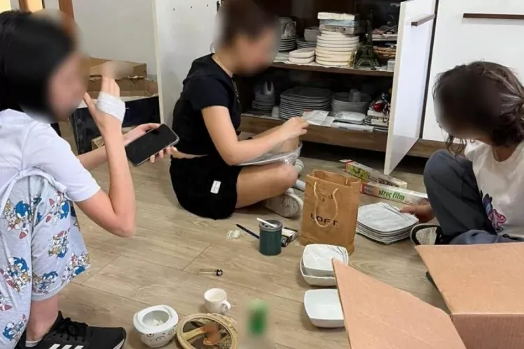 İzmir'in Bornova ilçesindeki bir Mesleki Eğitim Merkezi'nde patlak veren skandal,