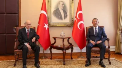 CHP Genel Başkanı Özgür Özel, en düşük emekli aylığının 20