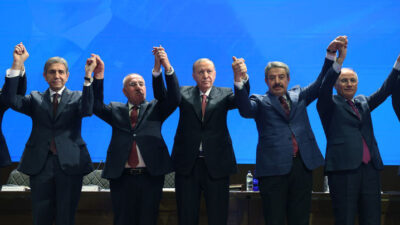 Cumhurbaşkanı ve AK Parti Genel Başkanı Recep Tayyip Erdoğan, partisinin