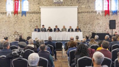 Tarihi Havagazı Fabrikası'nda kuraklık zirvesi! Cemil Tugay, su krizinin geçici