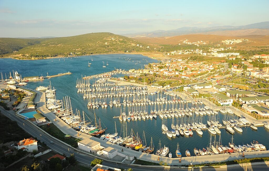 İzmir Seferihisar’daki Teos Marina’nın kapasite artış projesi, bölge halkı ve