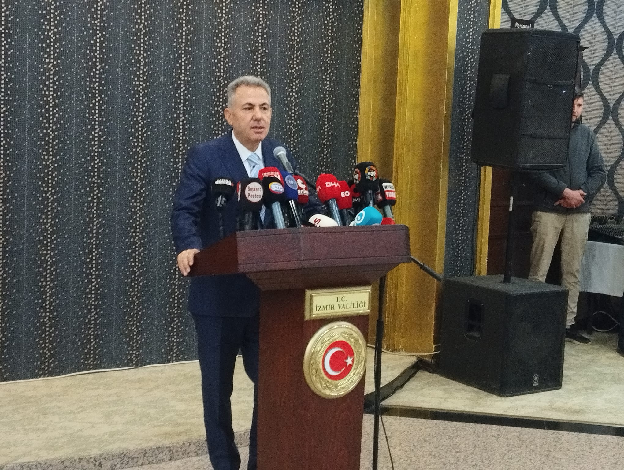 İzmir Valisi Dr. Süleyman Elban, kentin su krizinden kurtulması için