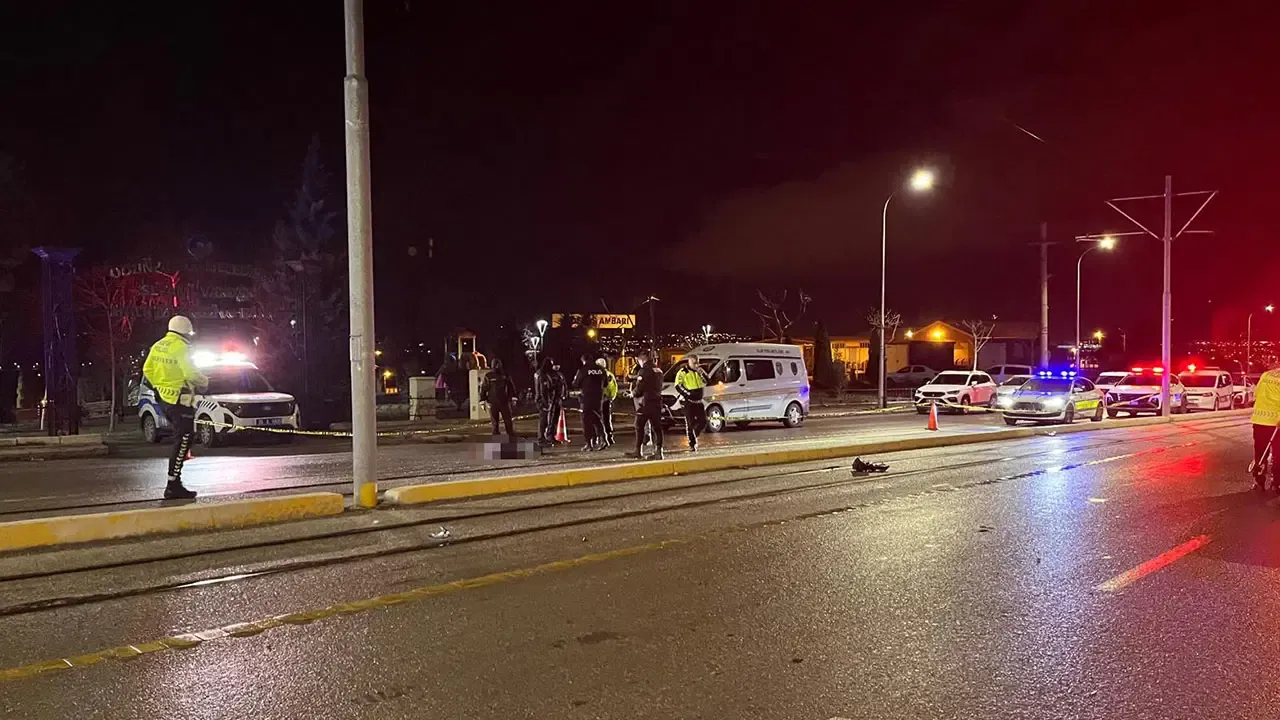 Eskişehir’in Odunpazarı ilçesinde, hız tutkusu ve kuralları hiçe sayan "sokak