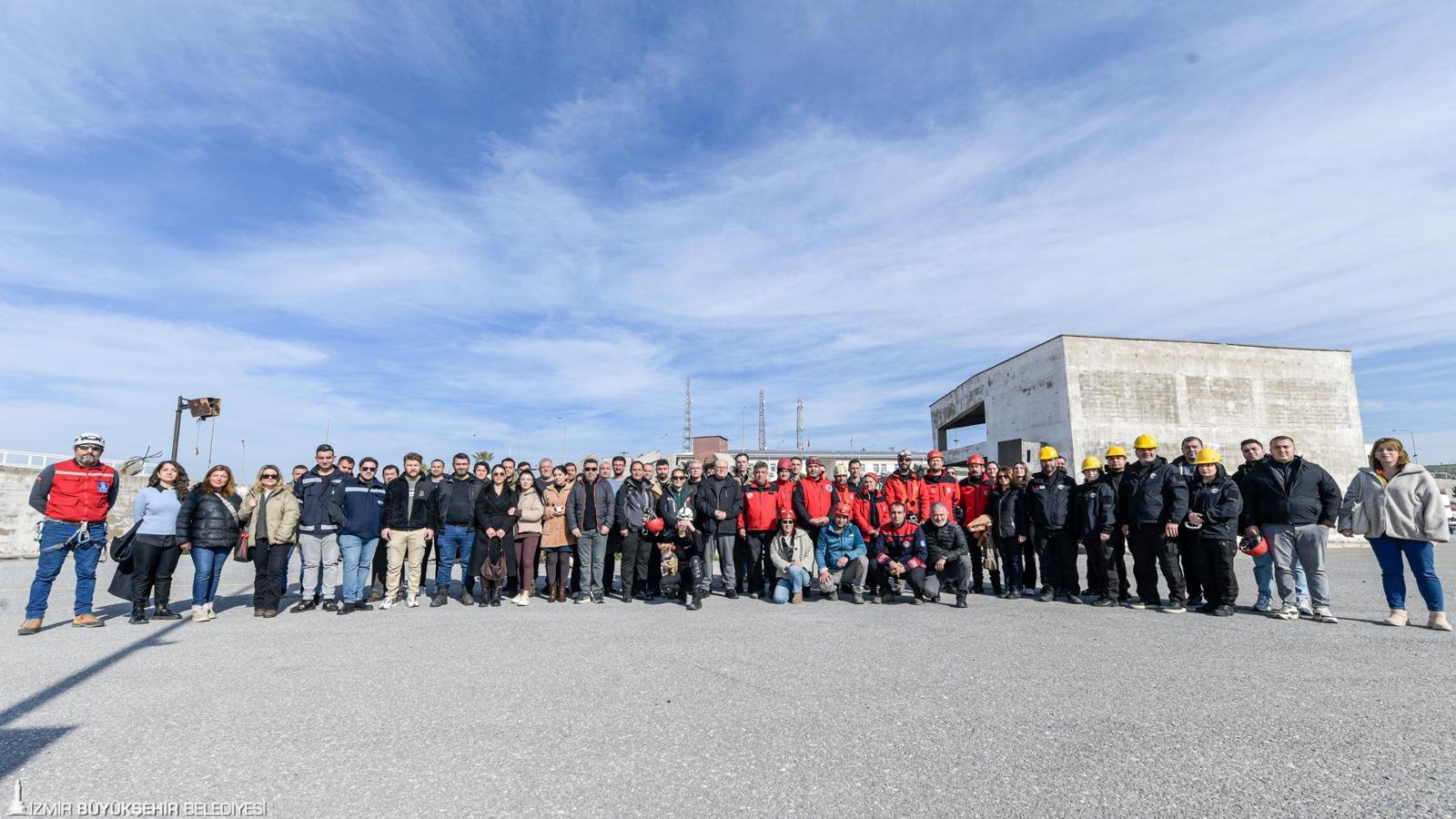 Afetlerde mahsur kalan hayvanlar unutulmayacak: Hiçbir can 'nefessiz' kalmayacak