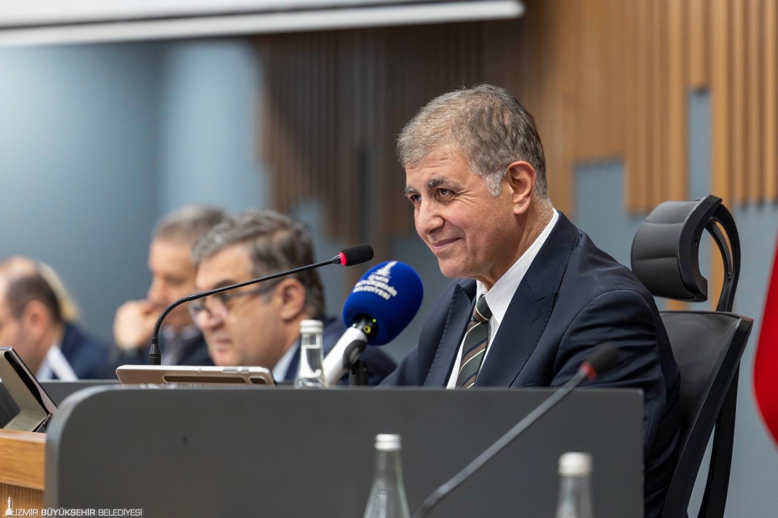 Basmane Çukuru için dev karar! Gökyüzüne sınır geldi: Artık serbest değil 2 Basmane Çukuru için dev karar! Gökyüzüne sınır geldi: Artık serbest değil