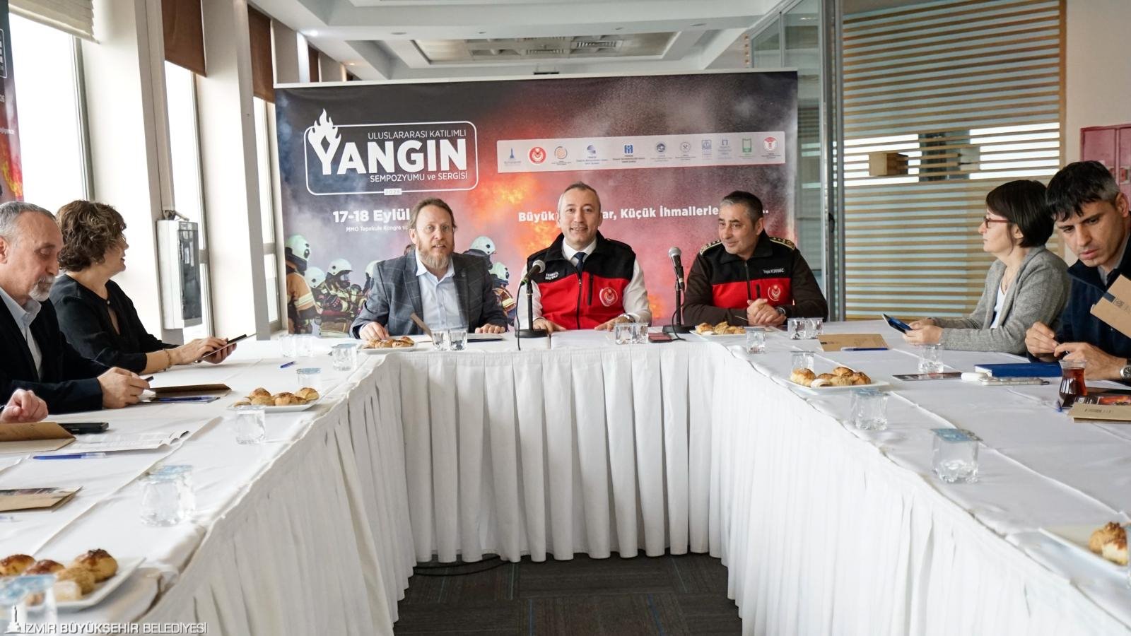 İzmir yangın sempozyumuna ev sahipliği yapacak