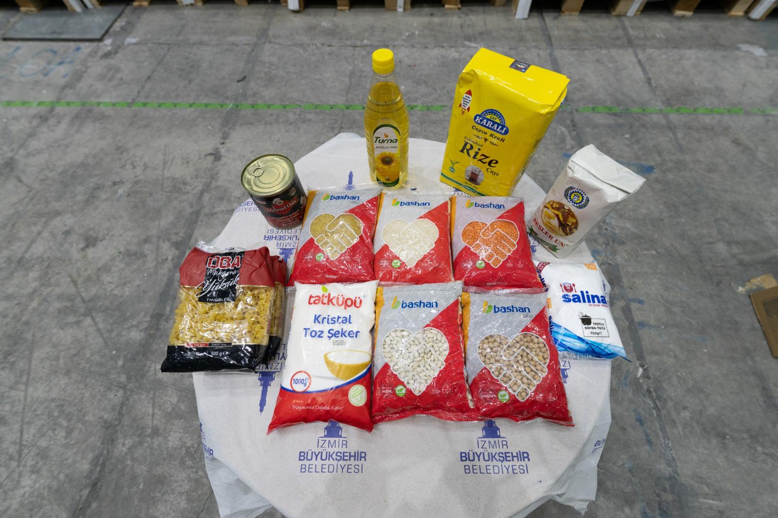 İzmir'de 65 bin sofraya Ramazan desteği: Kapılar tek tek çalınacak