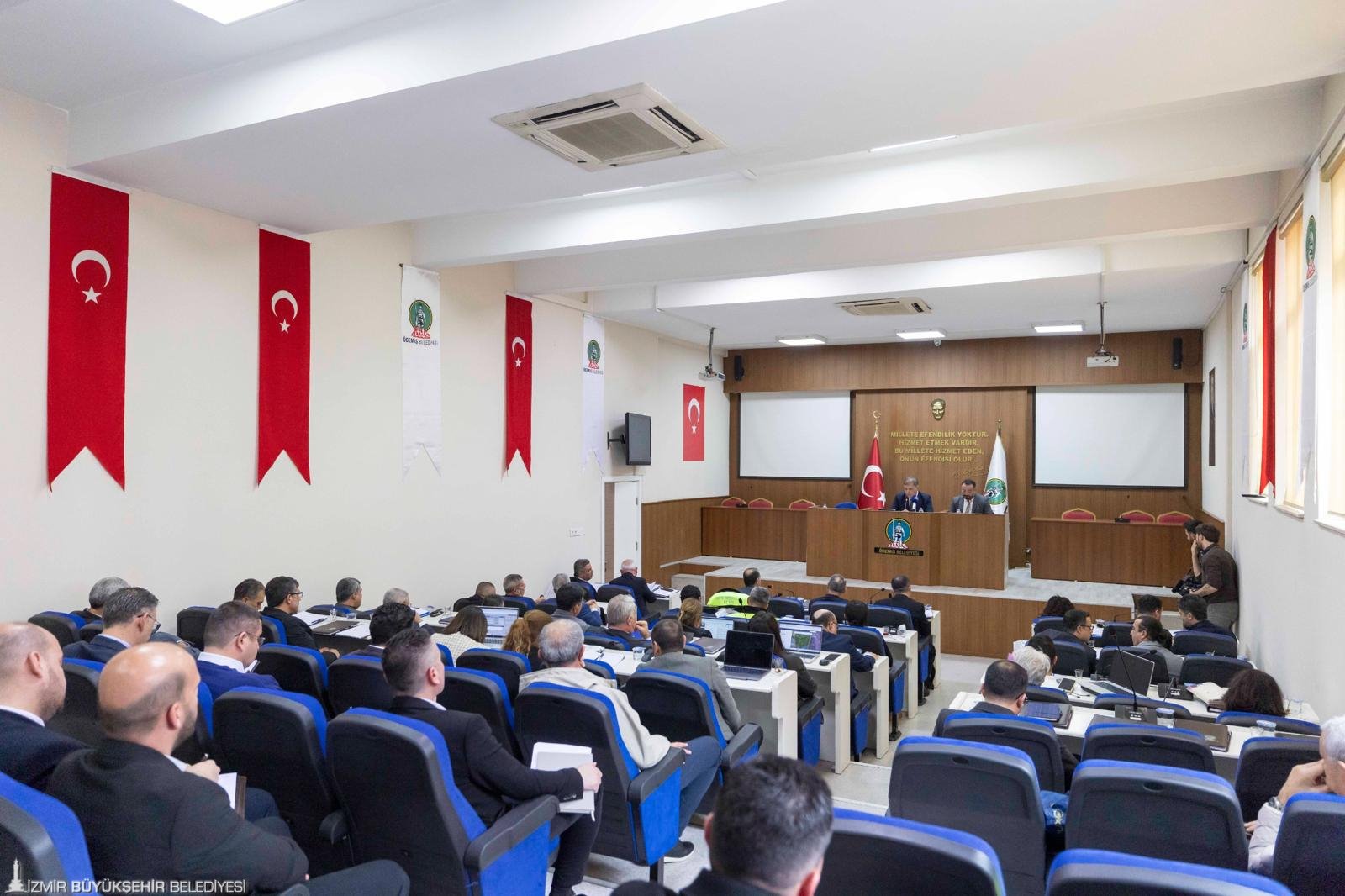 Tugay'dan Ödemiş’e hizmet atağı: 'Bahar gelmeden bitecek'
