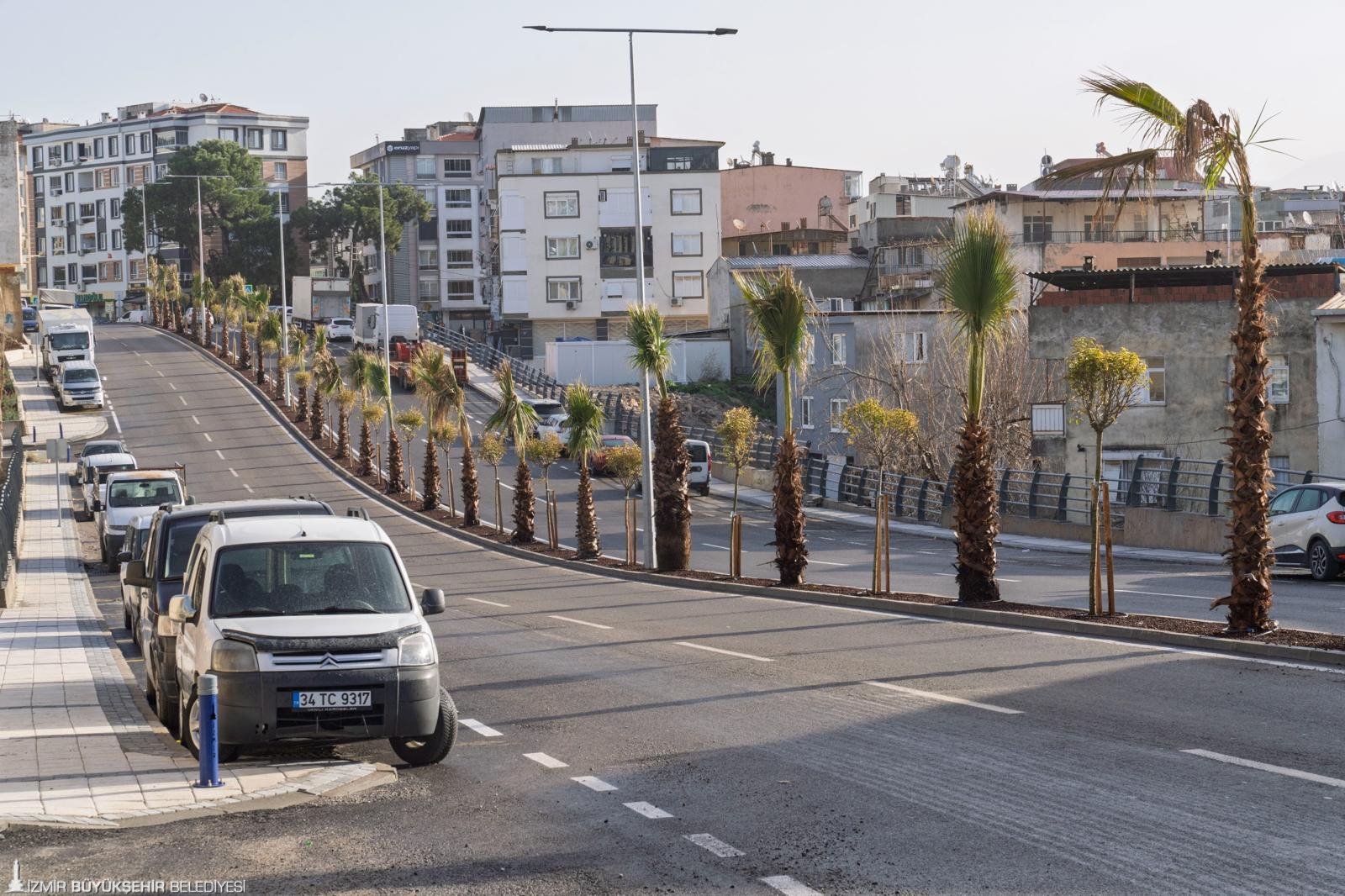 Bozyaka artık nefes alıyor: Dostluk Bulvarı’na yeni bağlantı yolu ve çevre düzenlemesi