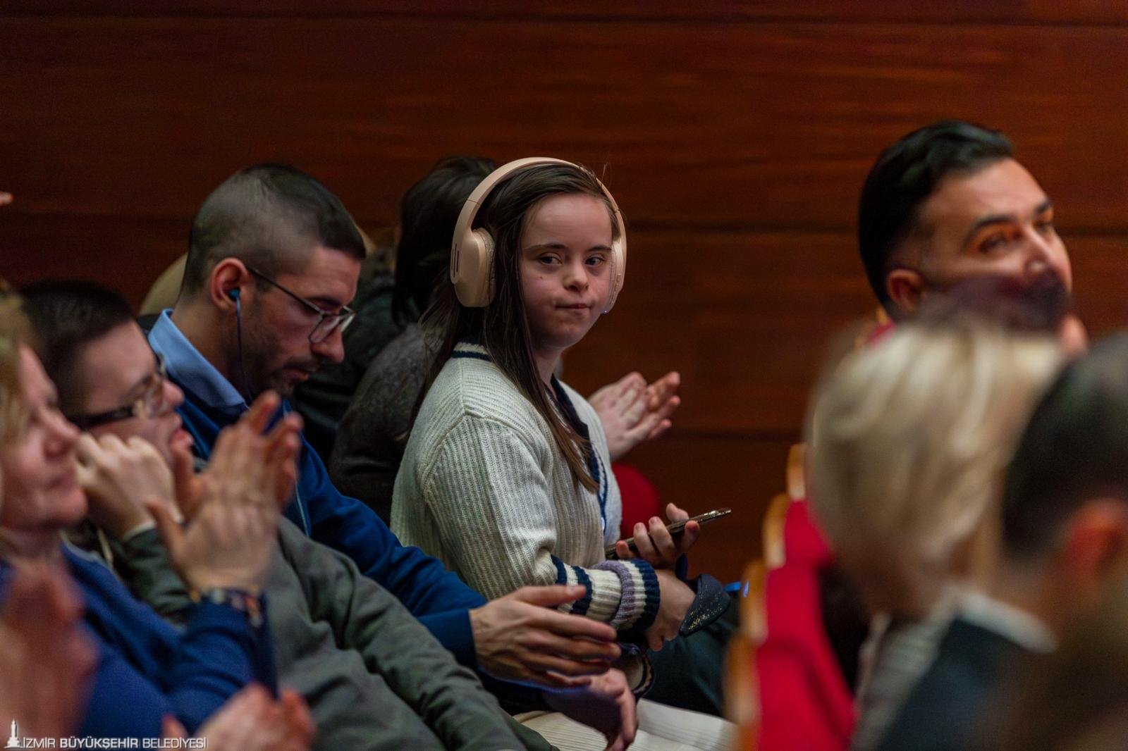 İzmir'de engelli bireylere 'altın bilezik': Destekli istihdam modeli 'umut' oldu