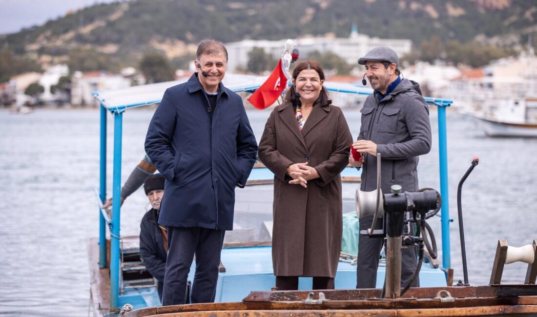 Foça’daki dev canlı yayında İzmir’in yol haritası çizildi! Başkan Cemil