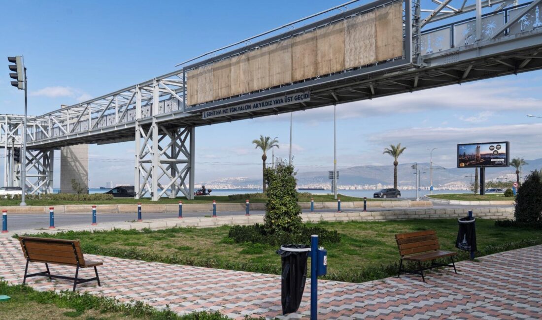 İzmir Büyükşehir Belediyesi, vatan savunmasında canlarını feda eden kahramanlarımızın isimlerini